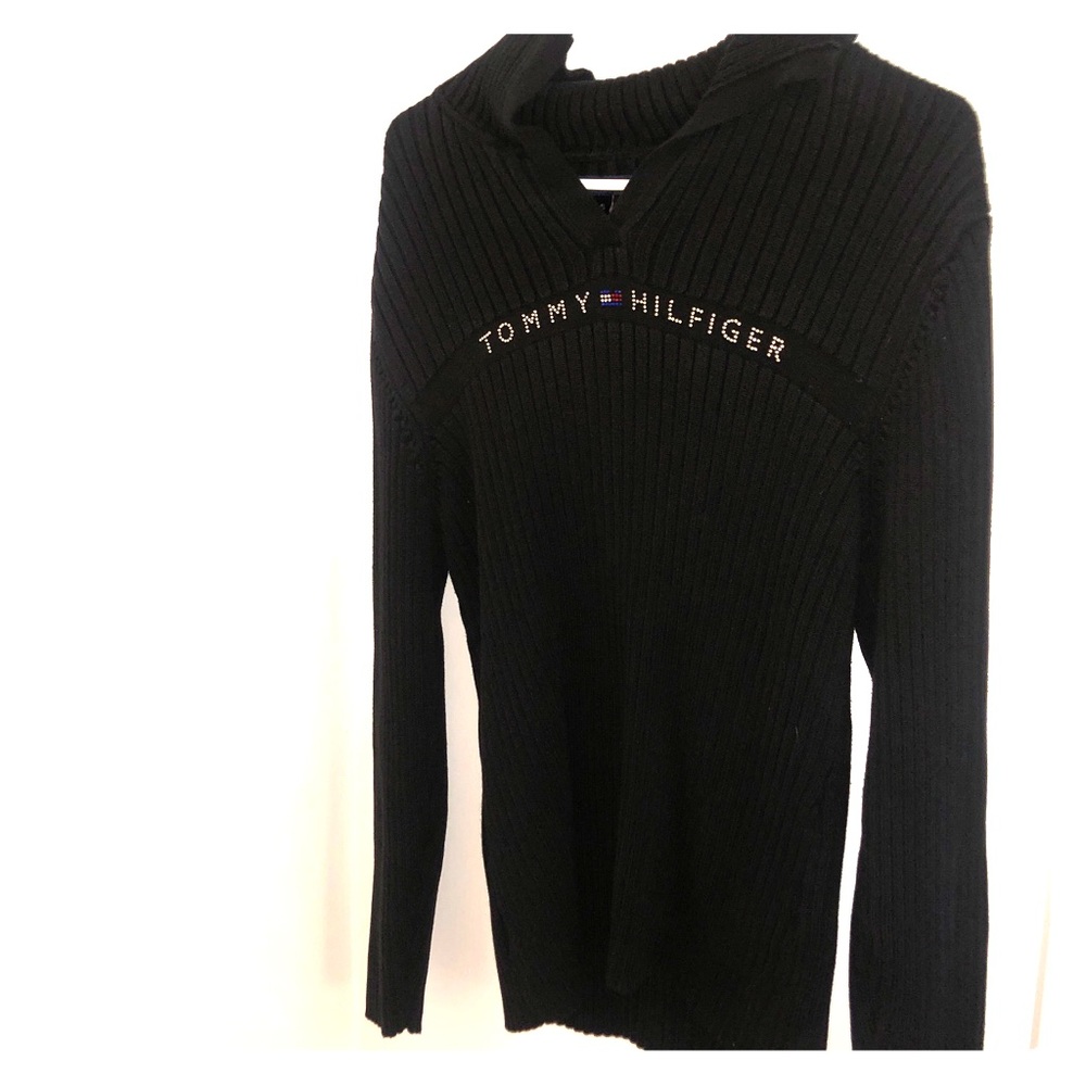Large Tommy Hilfiger sweater